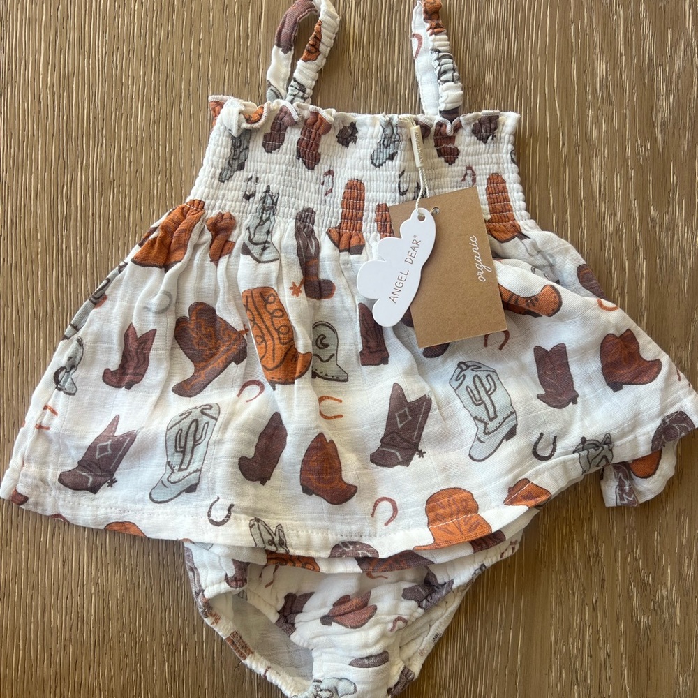 New with tags Angel Dear 12-18 months cowboy boots